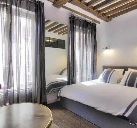 Cmg Sacre Coeur / Abbesses Apartment *